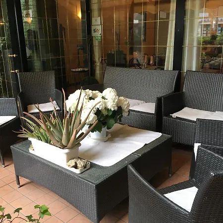 Glory 2* Borghetto Santo Spirito