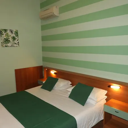 Glory Hotel Borghetto Santo Spirito